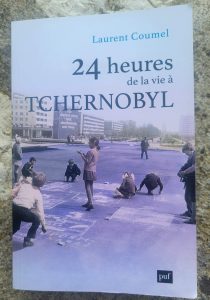 Couverture du livre 24 heures de la vie à Tchernobyl