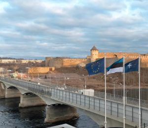 Le pont entre Narva et Ivangorod