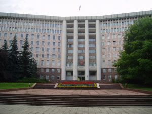 Bâtiment du Parlement à Chisinau (© Guttorm Flatabø/CC BY 2.0).